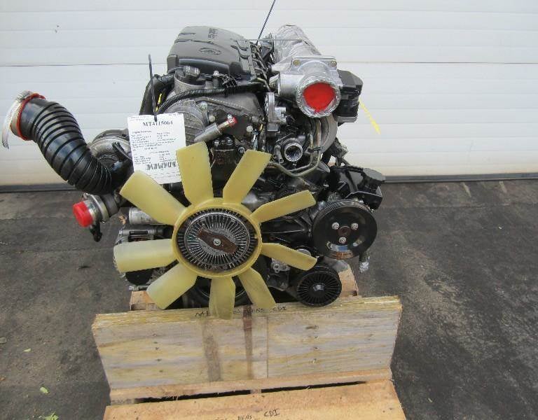 2002 Mercedes-Benz MB OM 612 LA Engine for a Dodge 2500